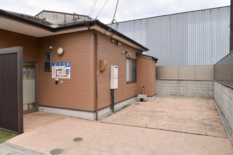 ファミリールームこころ 駐車場
