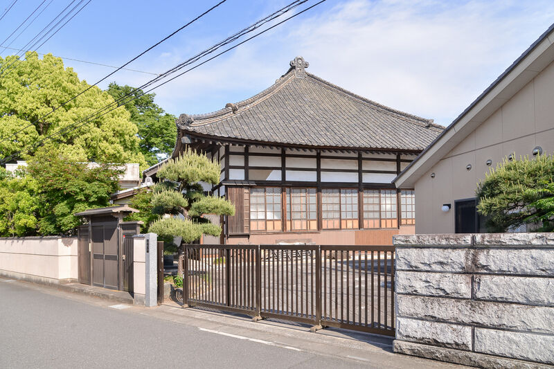 セレモニーホールせいなん 入り口