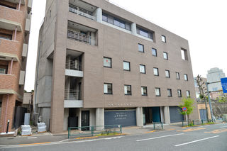 こざさホール