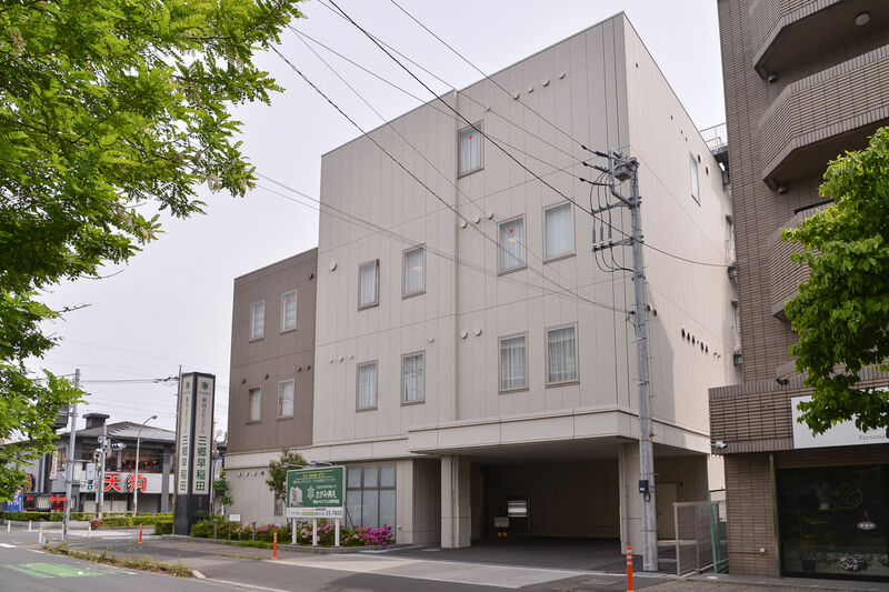 東冠メモリアル三郷早稲田 外観２