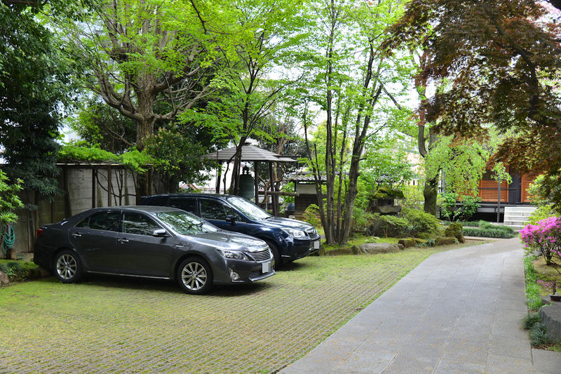 西信寺 駐車場1