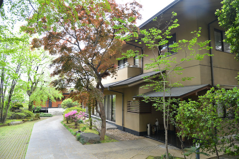 西信寺 外観2