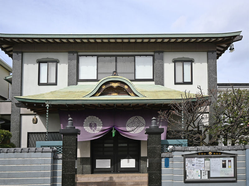 満足院　式場 本堂