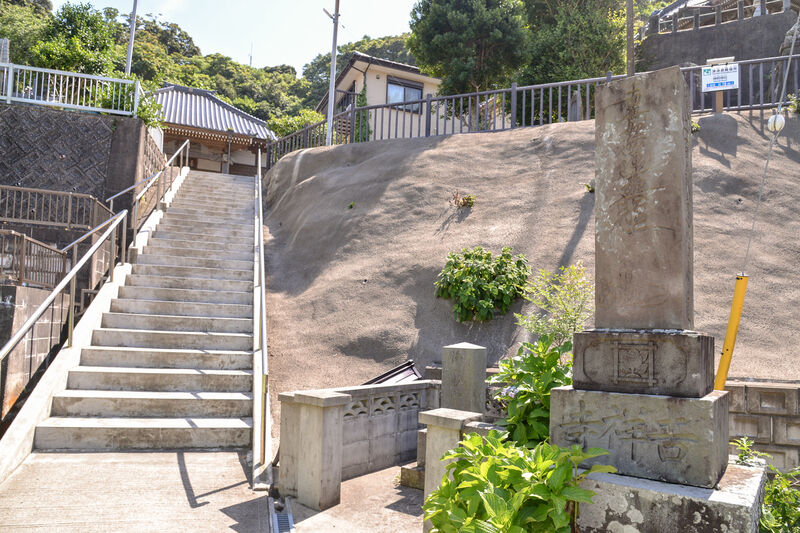 長光山 吉祥寺 参道