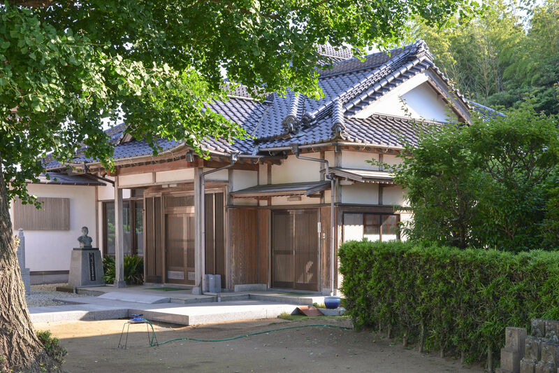 蓮花寺 外観２