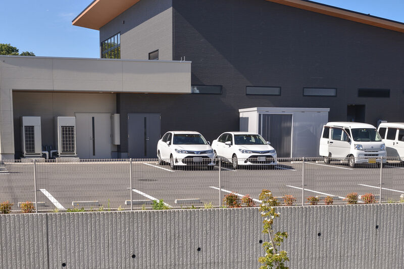 ナリコーセレモニー印西牧の原ホール 駐車場