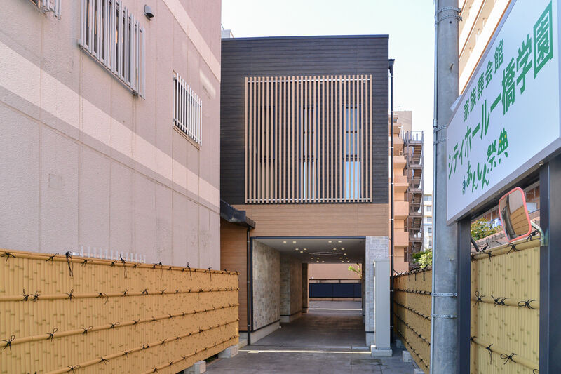 シティホール一橋学園 入り口２