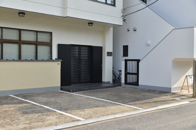 三念寺会館 駐車場1