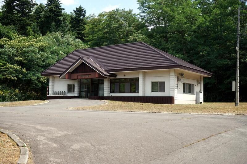 仁木町火葬場 外観１