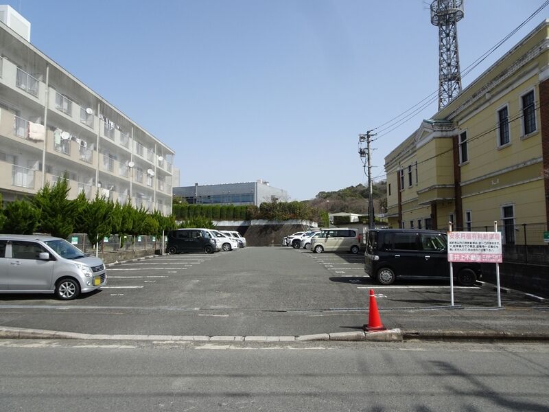 メモリードホール横田別館 駐車場２