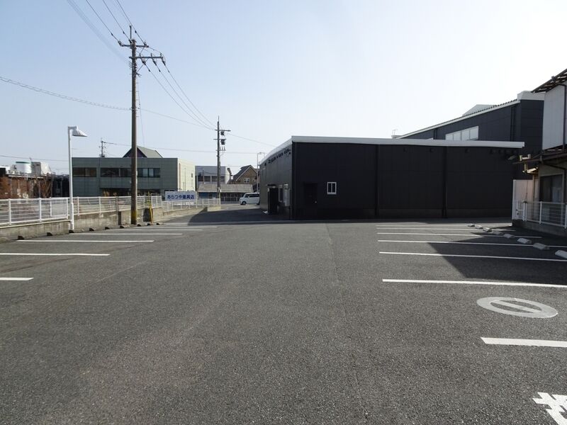 行橋典礼会館 駐車場２