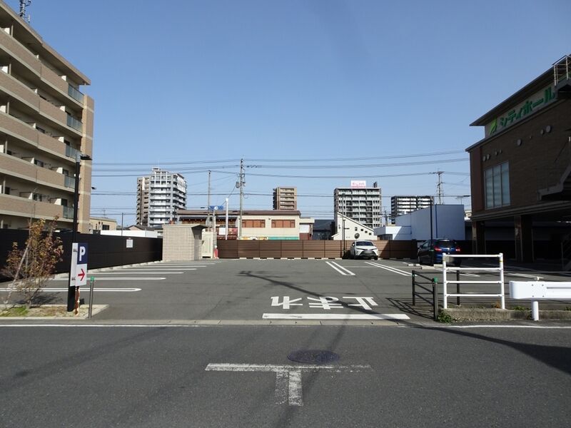 シティホール行橋 駐車場３