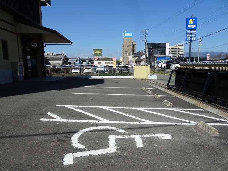 フェニックスホール東櫛原玉泉院 駐車場１