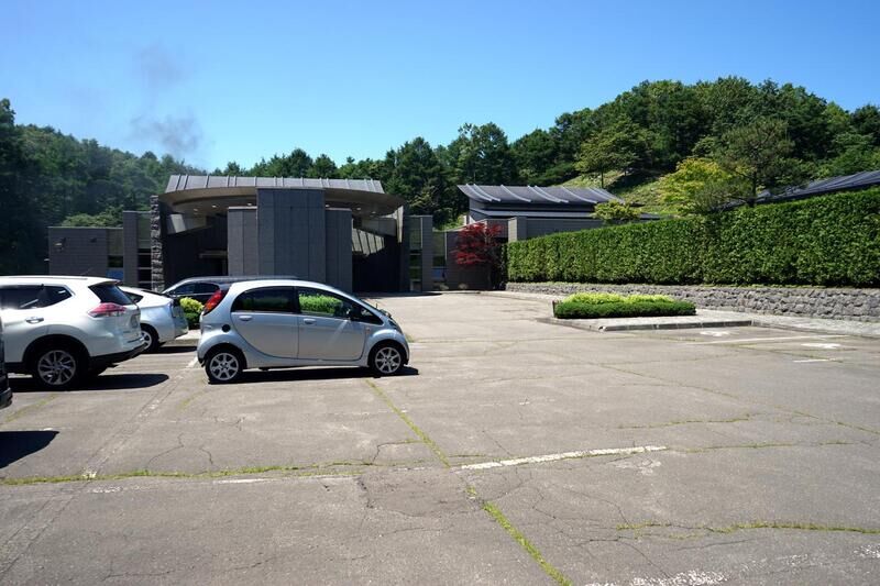高丘霊葬場 駐車場