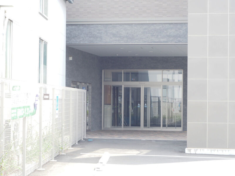 シティホール豊橋北 入り口