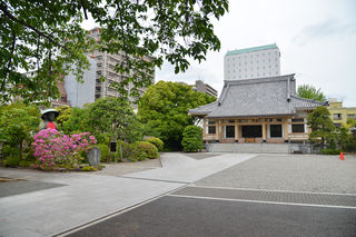 霊巌寺