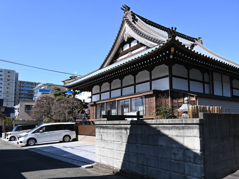 厳定院エコーホール 本堂