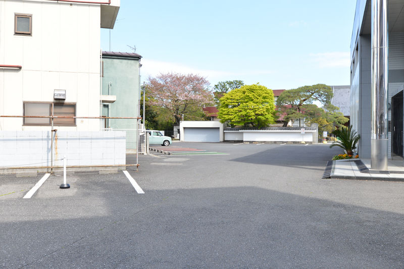 妙源寺正覚会館 駐車場1