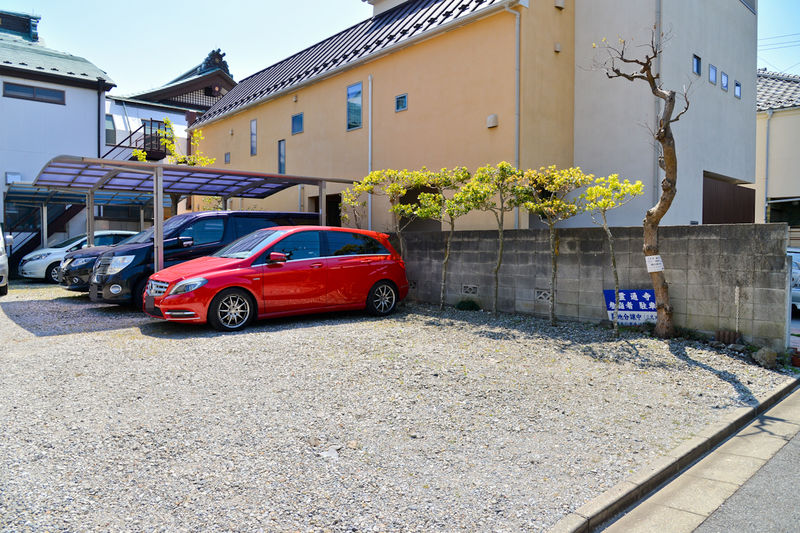 霊通寺会館 駐車場1