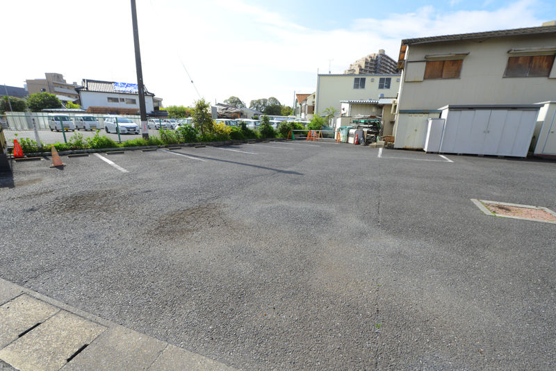 養周院 駐車場