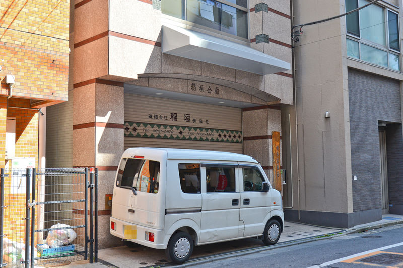 稲垣葬儀社稲垣ホール 入口1