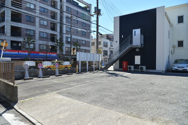 あしかわ会館 駐車場1