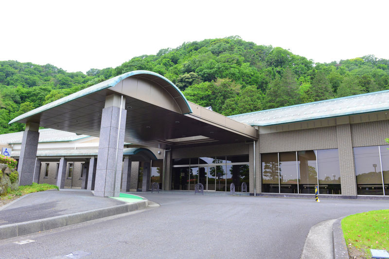 愛川聖苑 外観1