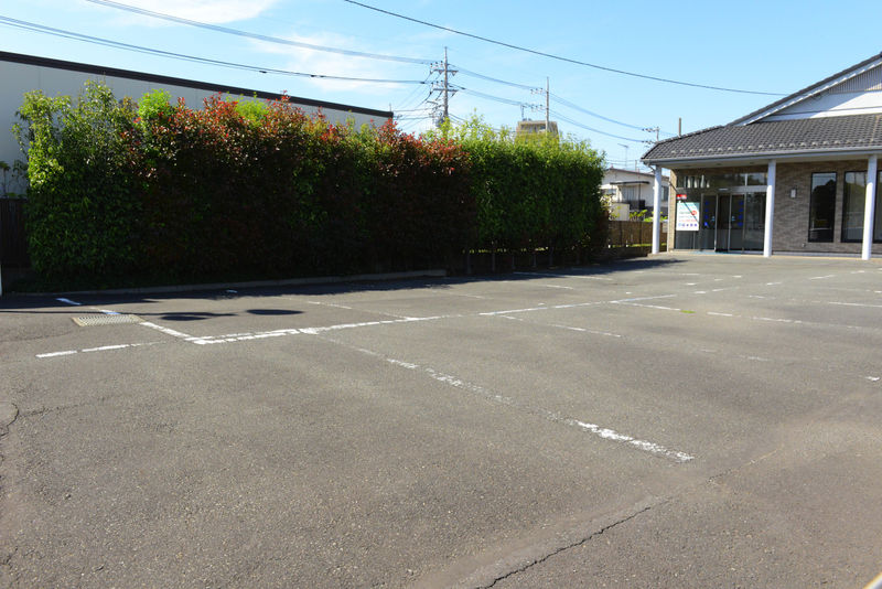 坂本祭典　厚木駅前斎場 駐車場