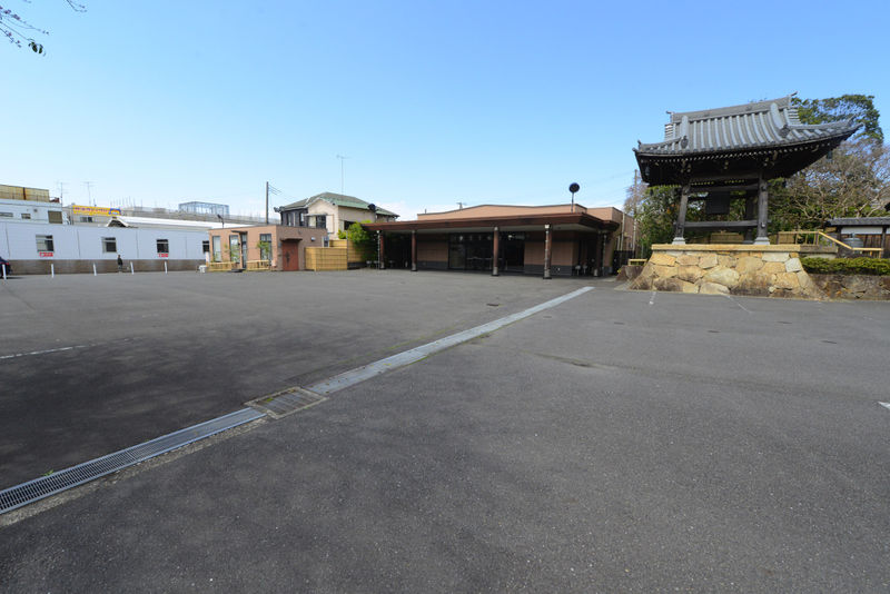 妙蓮寺斎場 駐車場