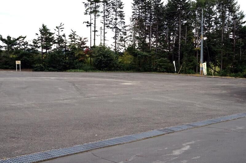 平取町斎場 駐車場