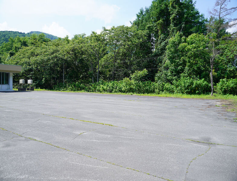 ましけ葬苑 駐車場1