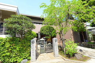 大光院霊堂