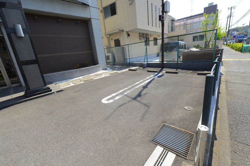 常倫寺常勝閣 駐車場1