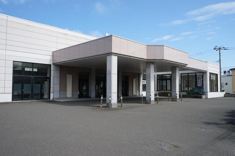 セレモニーホール室蘭　慈心院本館 外観玄関