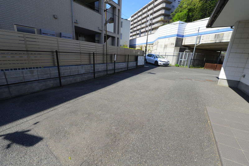 長福寺会館 駐車場