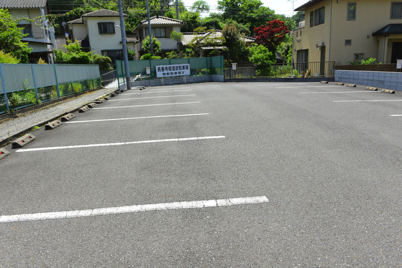 長善寺 駐車場