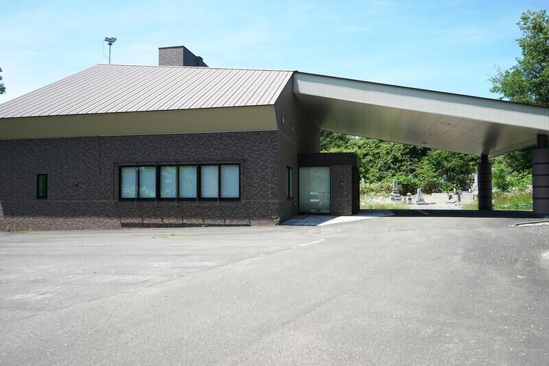 厚田斎場 駐車場