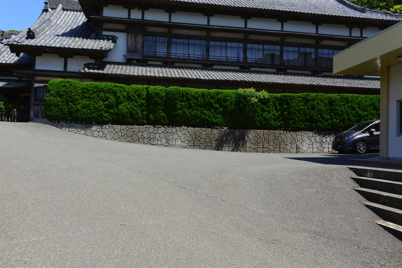 龍口寺 龍口会館 駐車場