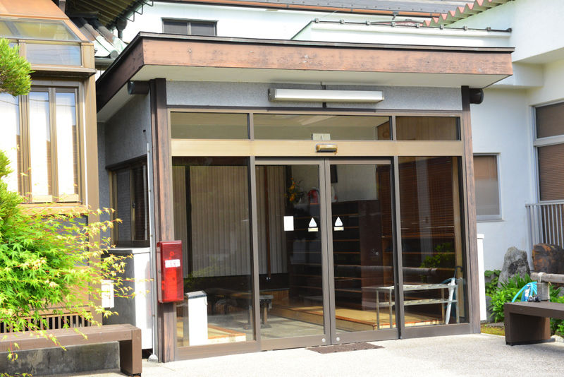 最宝寺会館 入り口