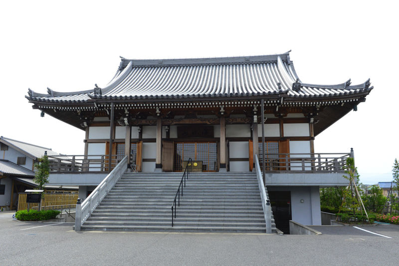 長楽寺斎場 金剛閣 外観1