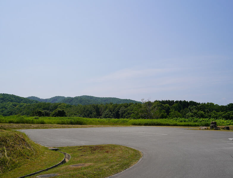 やすらぎ聖苑 駐車場1