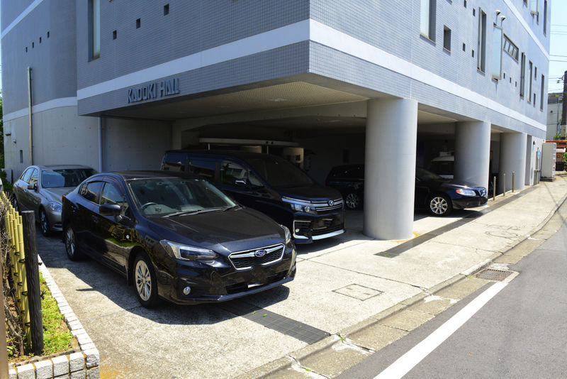 カドキホール 駐車場