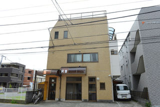 阿部ホール
