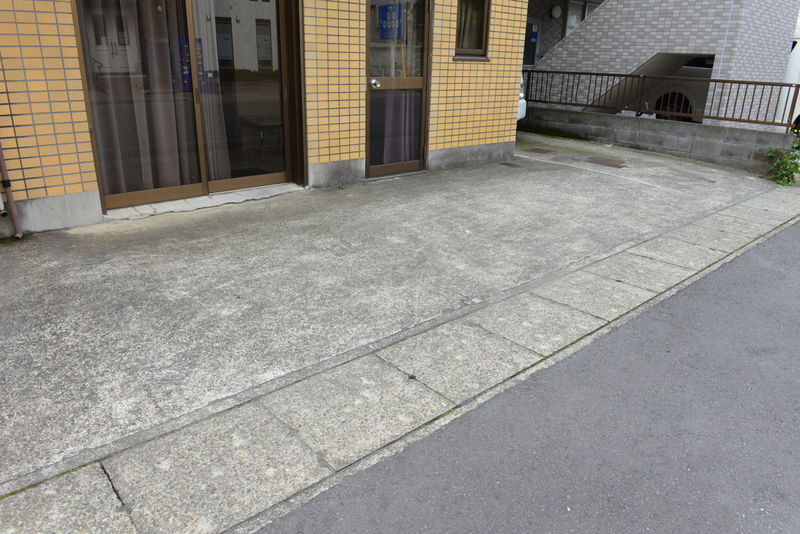 阿部ホール 駐車場