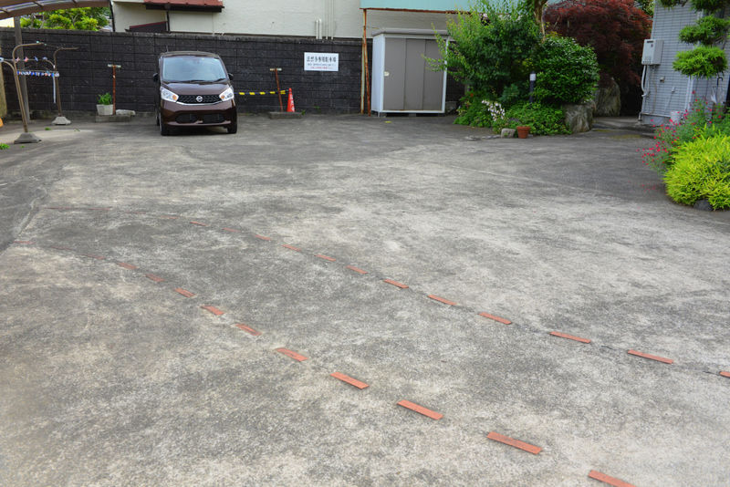 光明会館 駐車場
