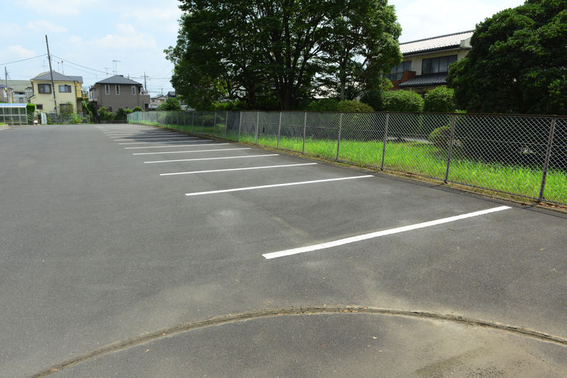 羽生市斎場 駐車場