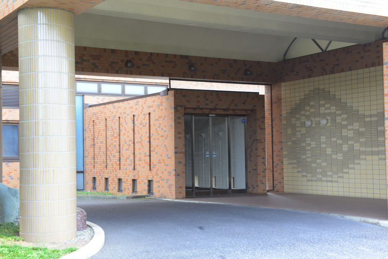 さいたまセレモニーホール本庄 入り口