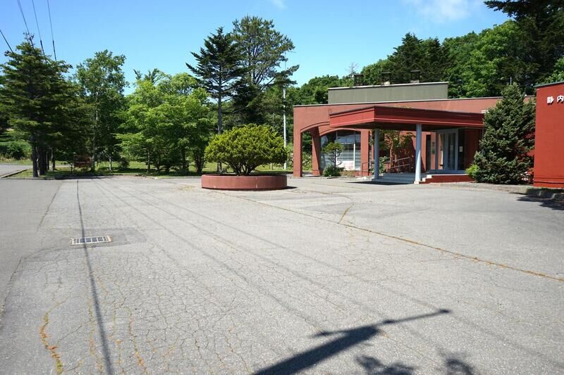 新ひだか町静内葬苑 駐車場