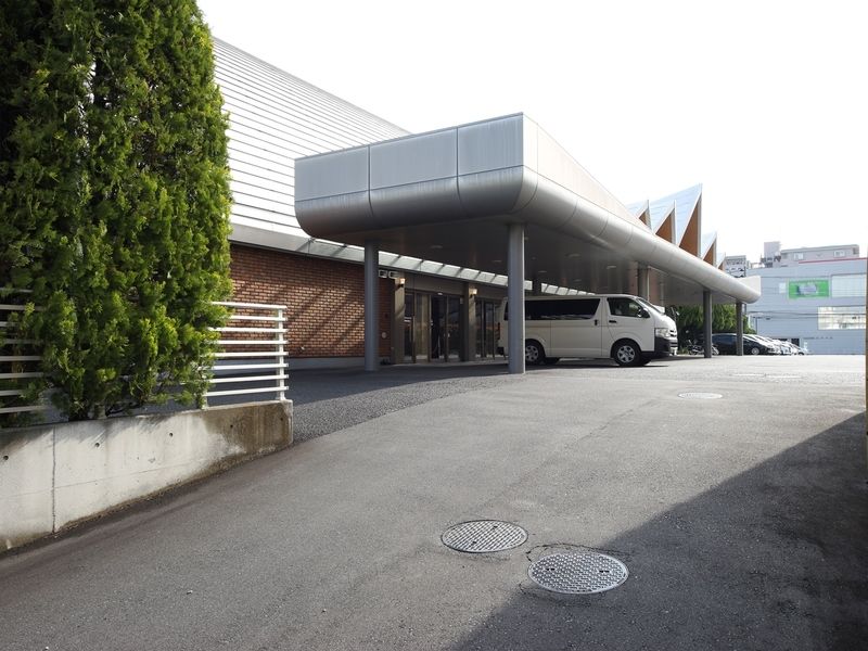 東冠メモリアルプラザ越谷 外観 (5)