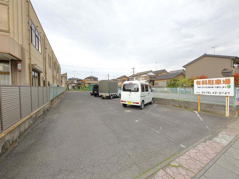 大久保葬祭セレモニーホール 駐車場1